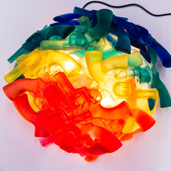 Gun Covered Wall Lamp Hanging lamp, plastic guns - Picture 5 of 8